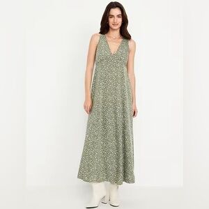 fit and flare floral maxi dress